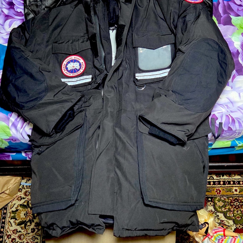 Brand new authentic Canada goose snow mantra